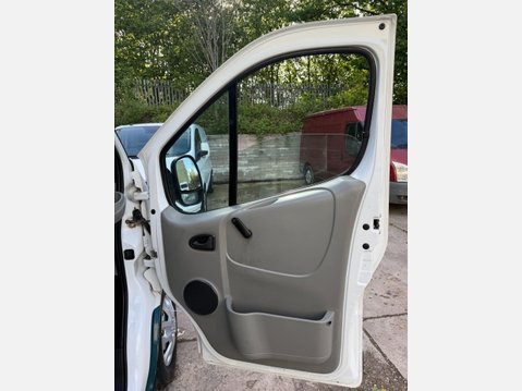 Vauxhall Vivaro 2.0 2900 CDTi Panel Van 4dr Diesel Manual FWD L1 (198 g/km, 113 bhp) 28