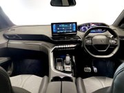 Peugeot 3008 1.2 PureTech Allure Premium + SUV 5dr Petrol EAT Euro 6 (s/s) (130 ps) Air 19