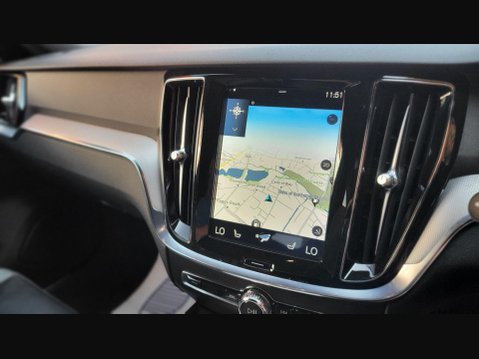 Volvo V60 T4 R-DESIGN PLUS 24