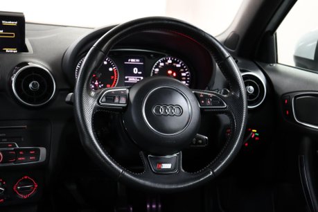 Audi A1 TFSI S LINE 43