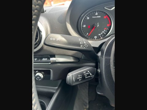 Audi A3 2.0 TDI S line Sportback S Tronic Euro 5 (s/s) 5dr 14