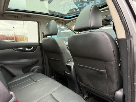 Nissan Qashqai 1.5 dCi Tekna 2WD Euro 5 (s/s) 5dr 46
