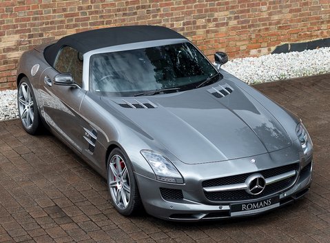 Mercedes-Benz SLS AMG Roadster 9