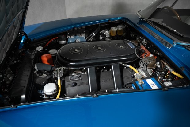 Ferrari 330GT 2+2. FULL NUT & BOLT RESTO. CONCOURS EXAMPLE. 5
