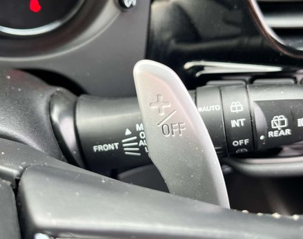 Mitsubishi Outlander 2.4 Outlander Dynamic PHEV CVT 4WD 5dr 64