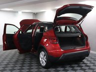 SEAT Arona TSI SE 21
