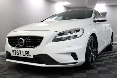 Volvo V40 D2 R-DESIGN NAV PLUS 28