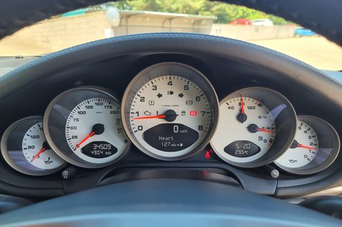 Porsche 911 CARRERA 2S 37