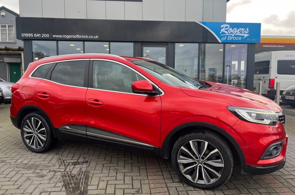 Renault Kadjar ICONIC 1.5 DCI 6