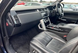 Land Rover Range Rover 4.4 SDV8 AUTOBIOGRAPHY AUTO 25