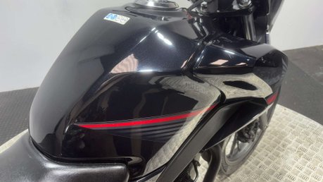 Honda CB GLR 125 2019 ONLY 10K NEW MOTSERVICED 125CC LEARNER BIKE CBF125 47