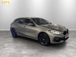 BMW 1 Series 1.5 118i SE (LCP) Hatchback 5dr Petrol DCT Euro 6 (s/s) (136 ps) Air Con -