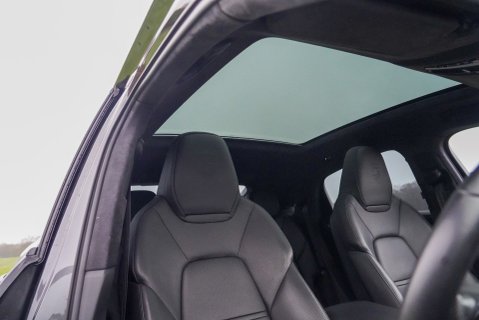 Porsche Cayenne TURBO S E-HYBRID 11