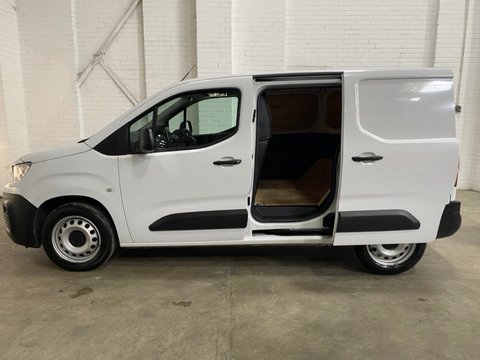 Peugeot Partner BLUEHDI PROFESSIONAL PREMIUM PLUS L1 11