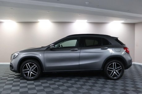 Mercedes-Benz GLA GLA 180 URBAN EDITION 17