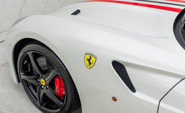 Ferrari 599 SA Aperta 37