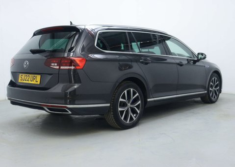 Volkswagen Passat 1.4 TSI 13kWh GTE Estate 5dr Petrol Plug-in Hybrid DSG Euro 6 (s/s) (218 ps 12