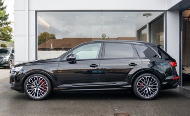 Audi SQ7 BLACK EDITION 3