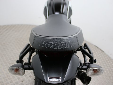 Ducati Scrambler 800 SCRAMBLER ICON DARK 22