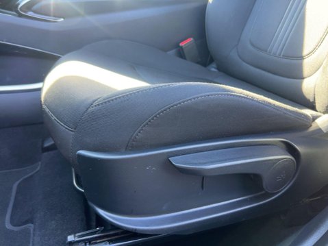 Hyundai TUCSON 1.6 h T-GDi SE Connect Auto Euro 6 (s/s) 5dr 56
