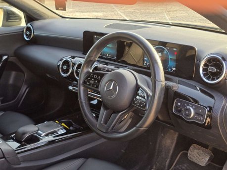 Mercedes-Benz A Class 1.5 A180d SE Hatchback 5dr Diesel 7G-DCT Euro 6 (s/s) (116 ps) 16