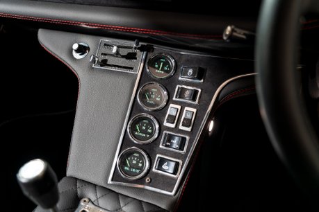 De Tomaso Pantera COUPE GTS. NOW SOLD. SIMILAR REQUIRED. PLEASE CALL 01903 254800. 33