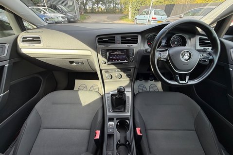Volkswagen Golf SE TSI BMT - ADAPTIVE CRUISE -MADRID ALLOYS -12 SERVICES -NEW MOT 4