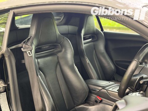 Audi R8 5.2 R8+ Quattro V10 Semi-Auto 4WD 2dr 21