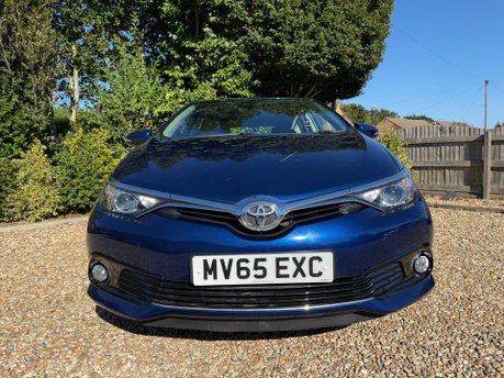 Toyota Auris 1.2 VVT-i Icon CVT Euro 6 (s/s) 5dr 6