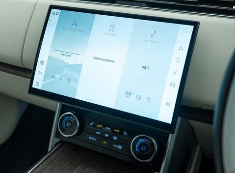 Land Rover Range Rover P440e Autobiography LWB PHEV 19