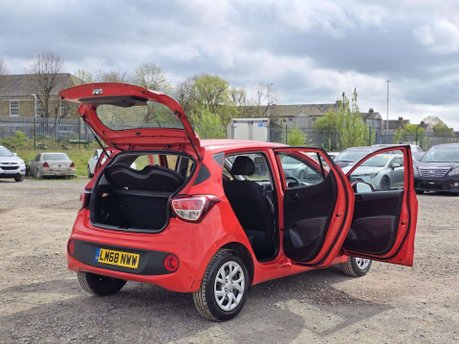 Hyundai i10 1.2 SE Hatchback 5dr Petrol Auto Euro 6 (87 ps) 16