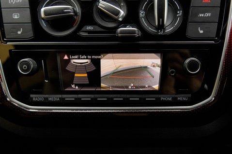 Volkswagen Up GTI 27