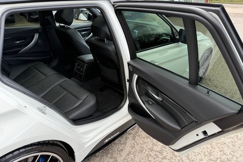 BMW 3 Series 320D XDRIVE M SPORT SHADOW EDITION TOURING -PAN ROOF -PRO MEDIA -APPLE CARP 33