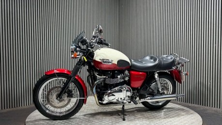 Triumph Bonneville 2012 ONLY 13K STUNNING EXAMPLE MOT WARRANTY 865CC 6