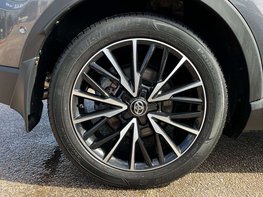 Toyota C-HR 2.0 C-HR Excel HEV CVT 5dr 15