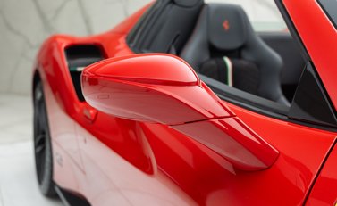 Ferrari 488 SPIDER 44