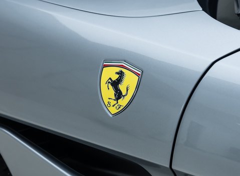 Ferrari Portofino 37