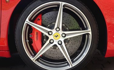 Ferrari 458 Spider 13