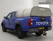 Toyota Hilux Invincible X | Auto | 2.8 LT | Double Cab | Sensors | EURO 6 | NO VAT 6