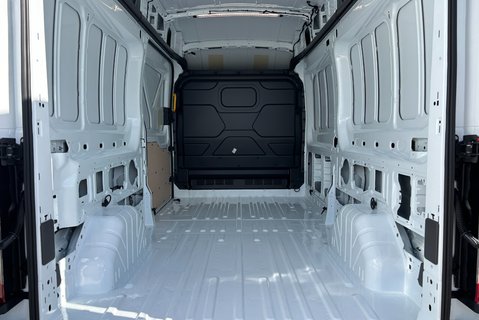 Ford Transit 350 Limited L3H3 165 ps Panel Van 13