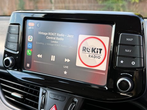 Hyundai i30 T-GDI FASTBACK SE NAV 39