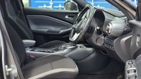 Nissan Juke 1.0 DIG-T N-Connecta SUV 5dr Petrol DCT Auto Euro 6 (s/s) (114 ps) 13