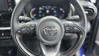 Toyota Yaris Cross 1.5 VVT-h Design SUV 5dr Petrol Hybrid E-CVT Euro 6 (s/s) (116 ps) 31