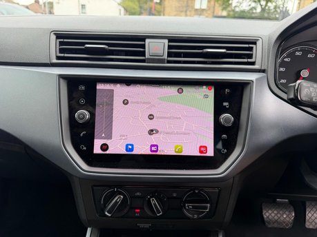 SEAT Arona ECOTSI SE TECHNOLOGY DSG 17