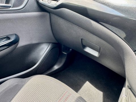 Vauxhall Corsa SRI VX-LINE NAV BLACK S/S 33