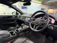 Porsche Cayenne 3.0 V6 E-Hybrid 14.1kWh Coupe 5dr Petrol Plug-in Hybrid TiptronicS 4WD Euro 33