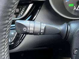 Toyota C-HR 2.0 C-HR Excel HEV CVT 5dr 58