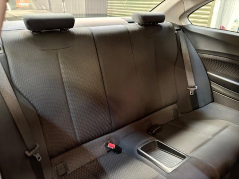 BMW 2 Series 2.0 220i SE Euro 6 (s/s) 2dr 10