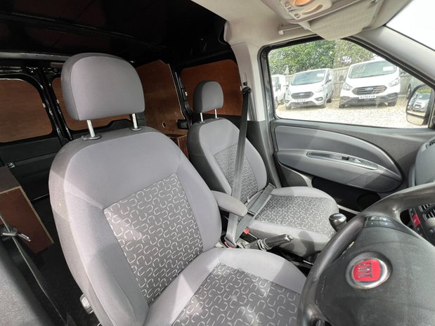 Fiat Doblo SWB L1H1 Low Roof Tecnico Air Con Sensors EURO 6 NO VAT 27