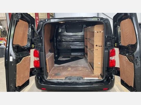 Vauxhall Vivaro 1.5 Turbo D 2700 Sportive L1 H1 Euro 6 (s/s) 6dr 15